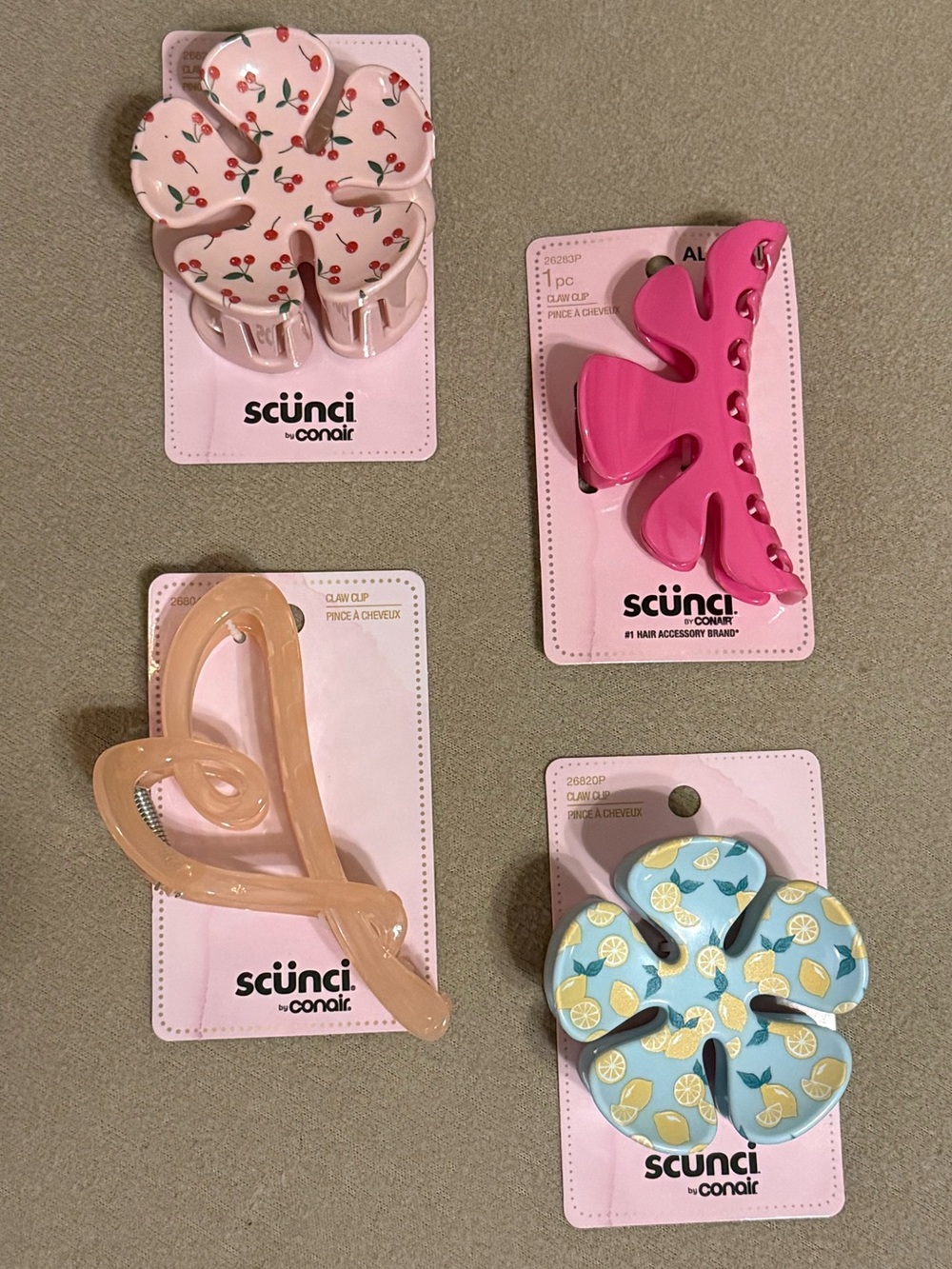 scünci Claw Clips (4)
